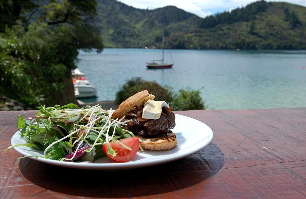 Lochmara Lodge - 20Mins By Boat From Picton Lochmara Bay Extérieur photo